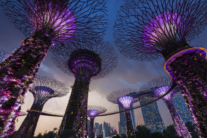 Return flights Sydney to Singapore with Malaysia Airlines